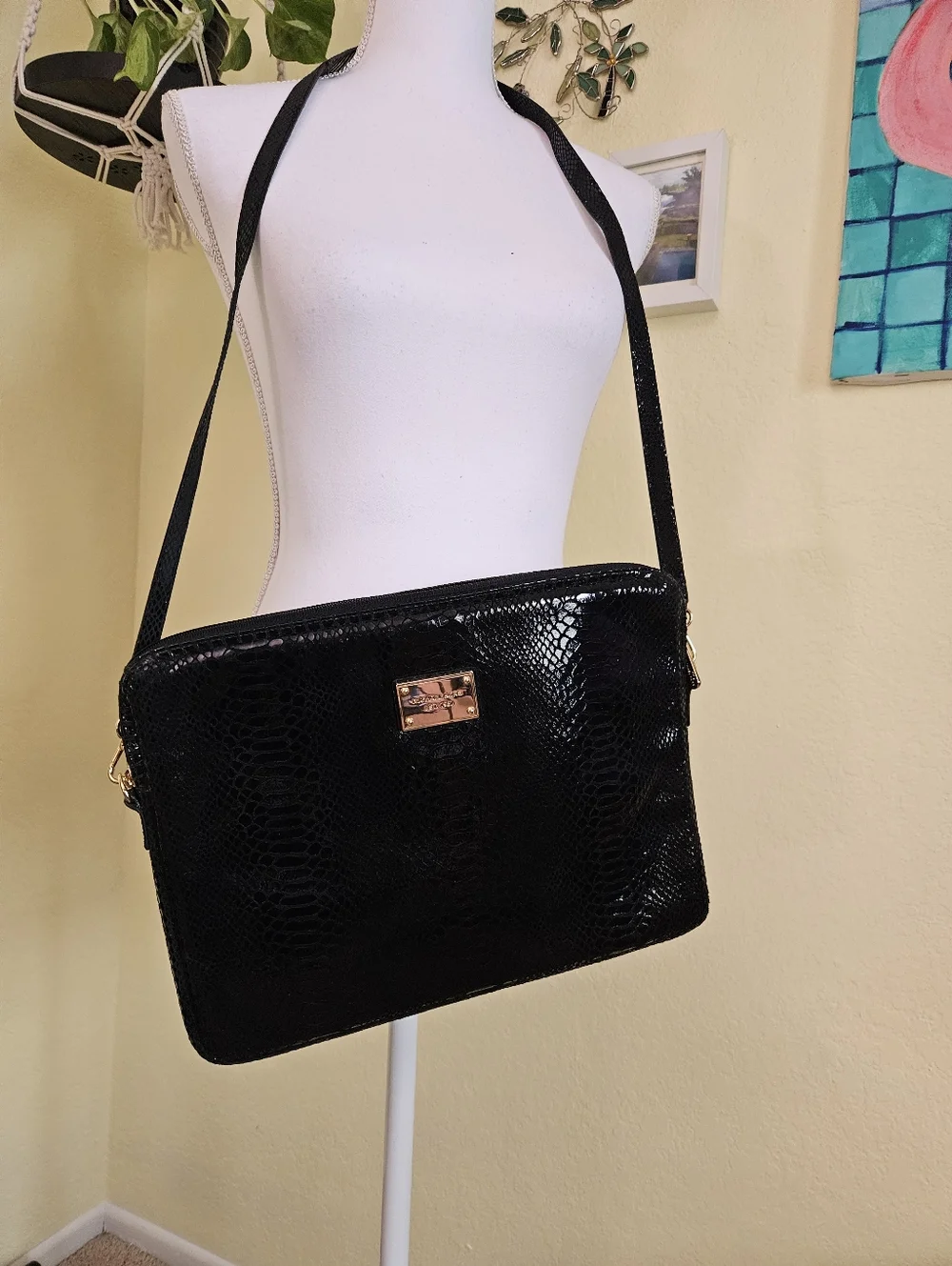NWOT Michael Kors Black Faux-Snake Laptop case.